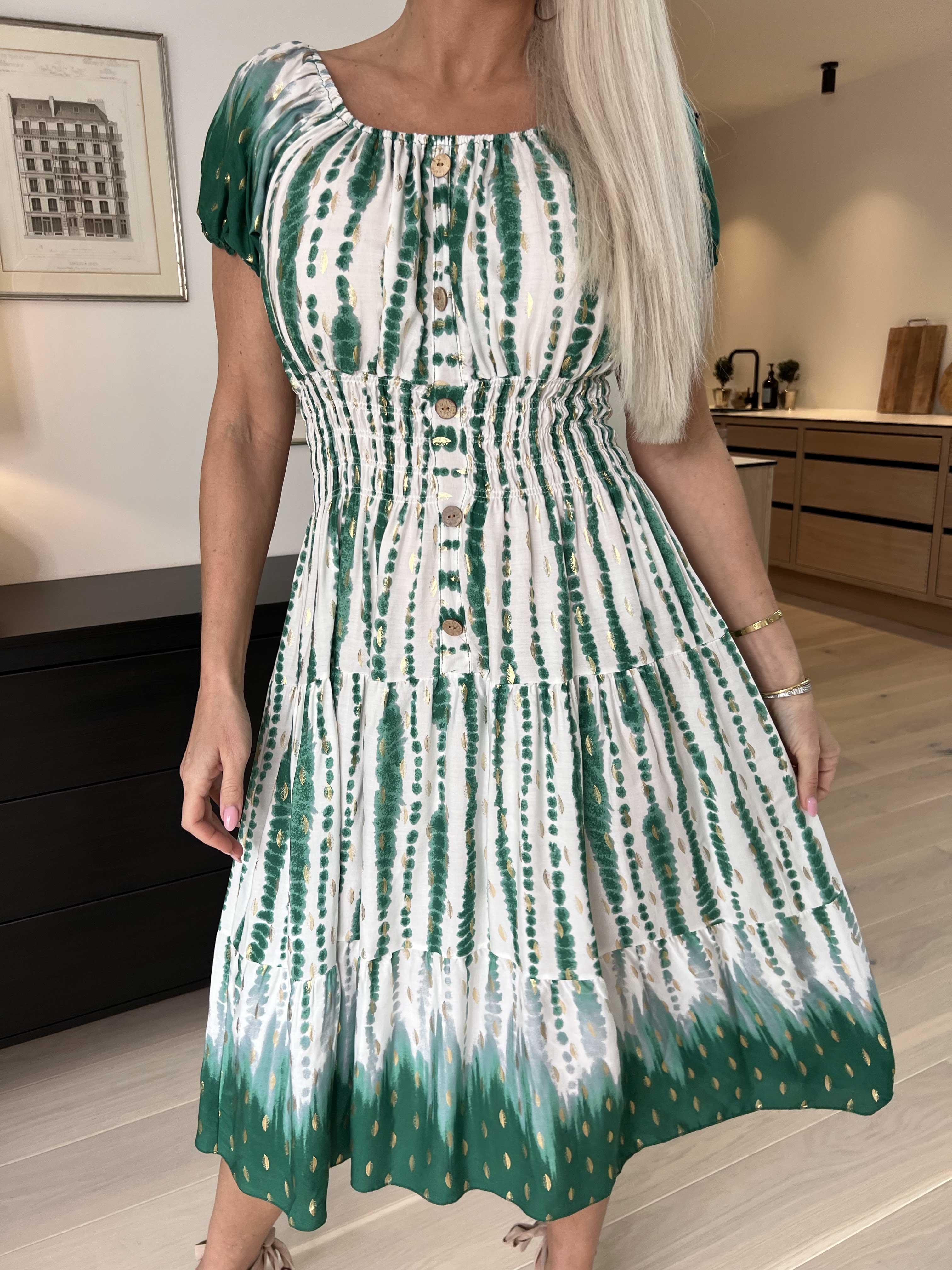 Lea - Söt klänning med smockad midja och halsringning